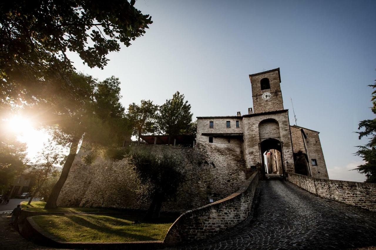 Castello Di Montegridolfo Spa Resort Екстер'єр фото